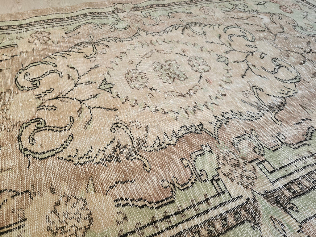 5x9 Handmade Traditional Wool Turkish Area Rug, Authentic Rug for Under Bedroom //4.85x8.75 feet
