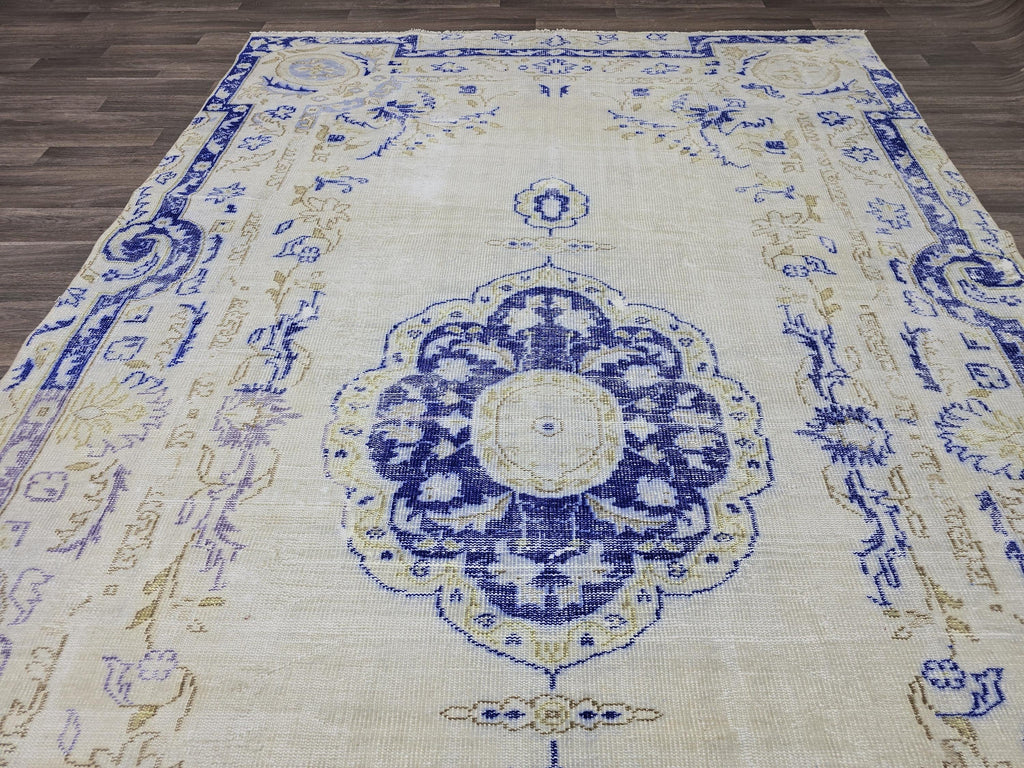 7x11 Vintage Oushak Wool Rug: Hand-Knotted Turkish Medallion Design