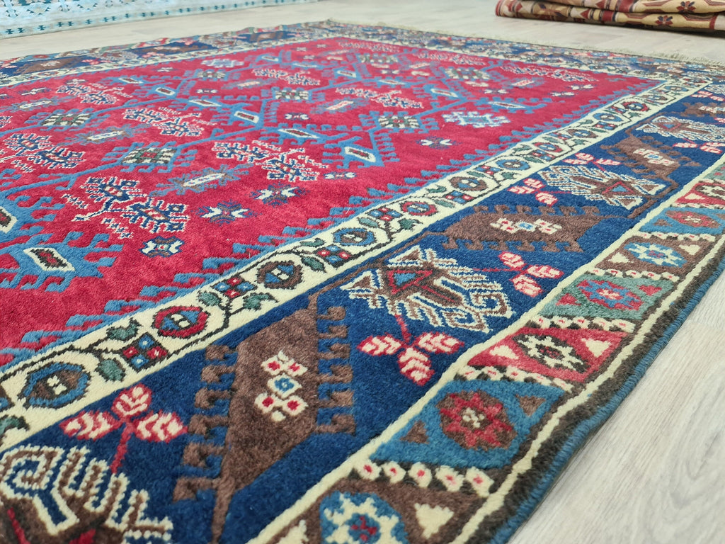 Hand-Knotted Wool Oushak Rug: 6x9 Turkish Area Rug