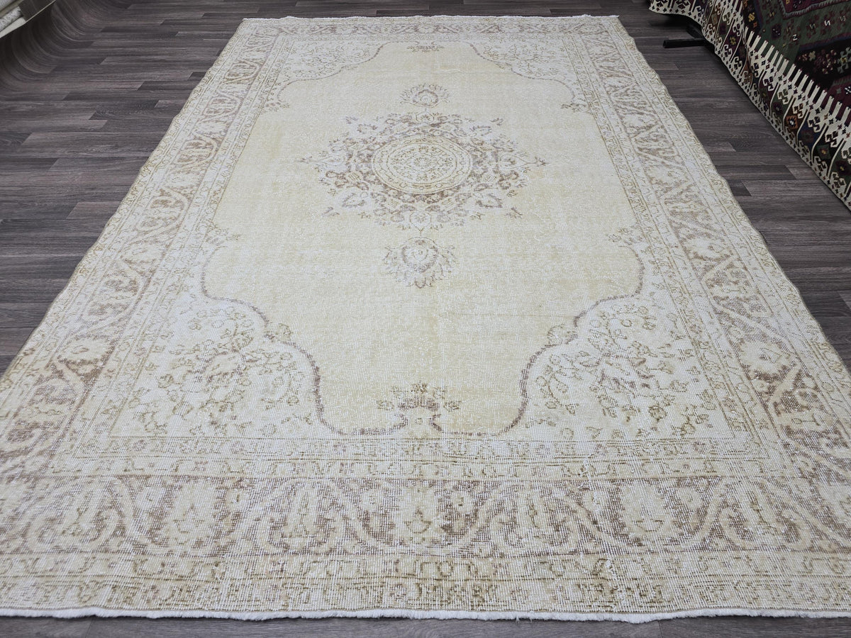 7x10 Vintage Turkish Oushak Rug 7x10: Neutral Medallion Turkish Carpet beige brown
