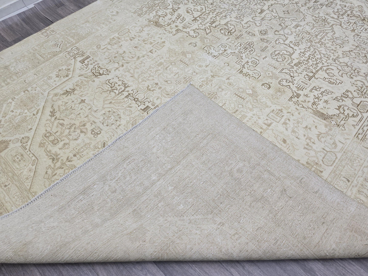 9.5x12.60 feet Handmade Wool Oushak Area Rug Neutral Geometric Beige and Brown rug