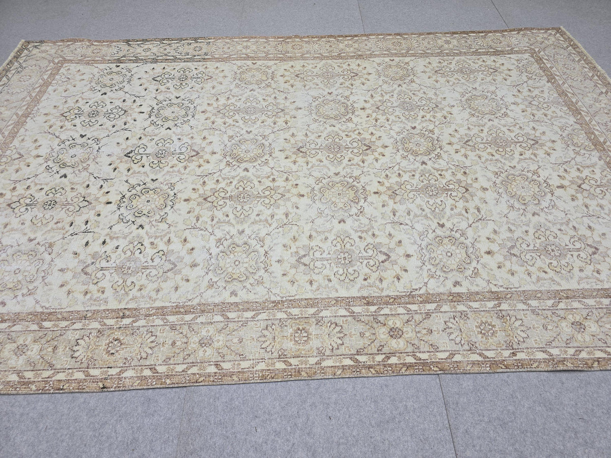 Vintage Turkish Oushak Rug 7x10, Hand Knotted Wool, Neutral Farmhouse