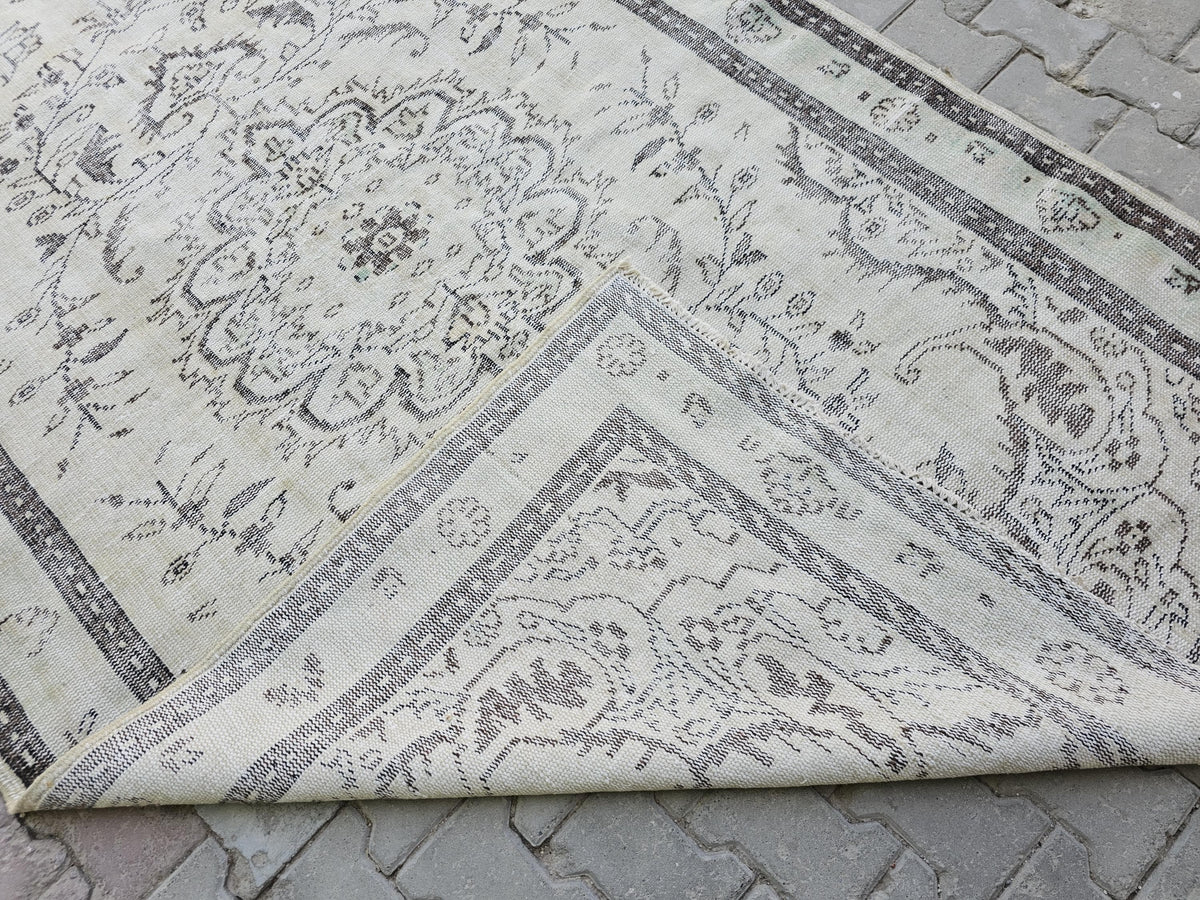 6x9 Neutral Oushak Rug: Vintage Turkish Wool Area Rug