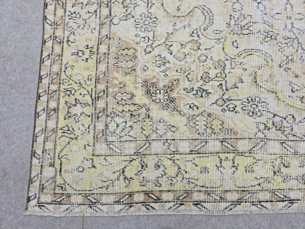 7x9 Neutral Vintage Turkish Oushak Rug for Bedroom/ High Quality Wool Area Rug