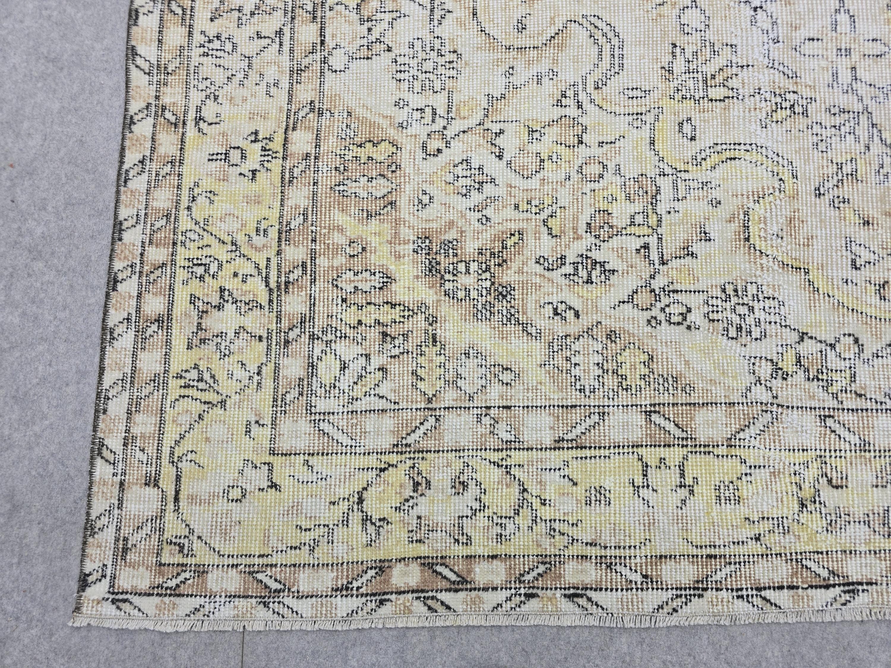 7x9 Neutral Vintage Turkish Oushak Rug for Bedroom/ High Quality Wool Area Rug