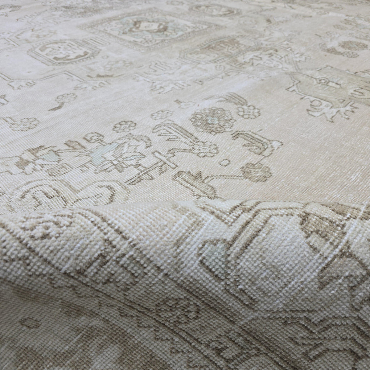 9.5x12.5 ft Antique Mahal Rug: Large Wool Oriental Carpet