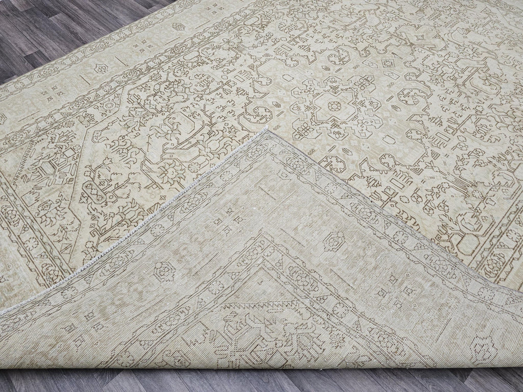9.5x12.5 Vintage Oushak Rug: Hand-Knotted Distressed Wool