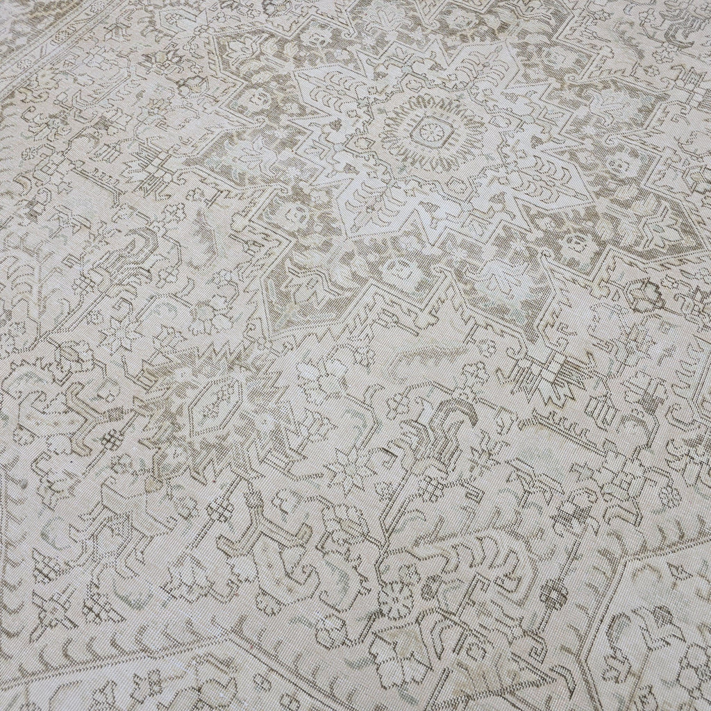 Oversized Neutral Turkish Oushak Rug (9.5x13 ft), Vintage Wool Carpet