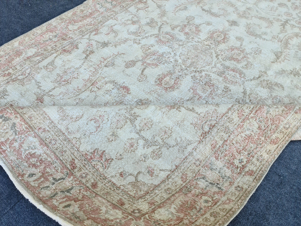 6x9 Faded Turkish Rug: Hand Knotted Wool Oriental Carpet