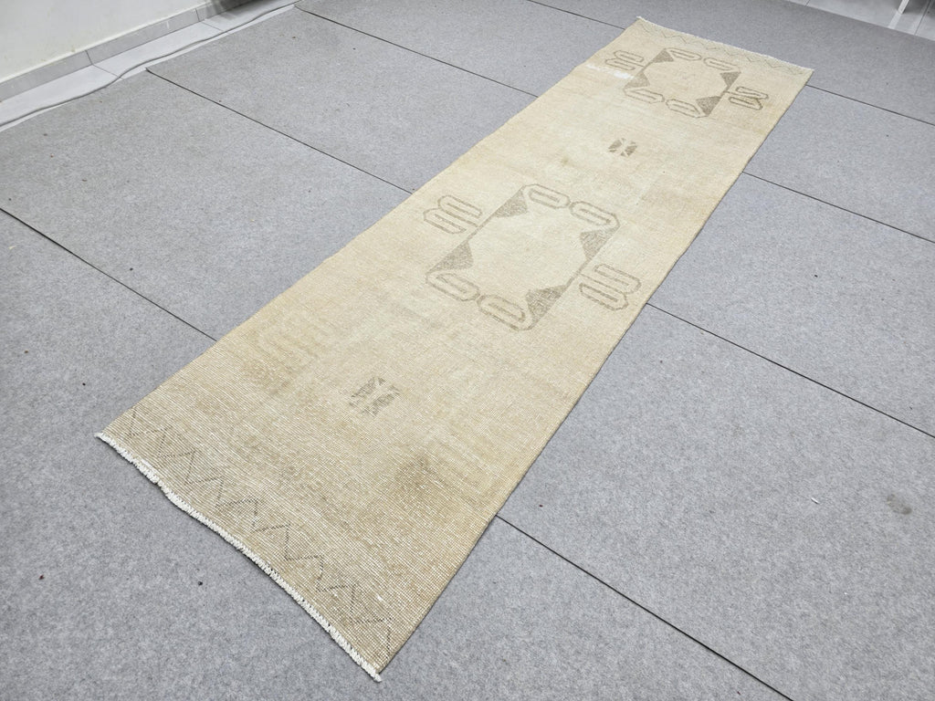 Antique Turkish Runner Rug 3x10, Camel Tribal Hallway Runner, Twin Medallion Wool Kitchen Runner, Boho Foyer Rug for Farmhouse Decor