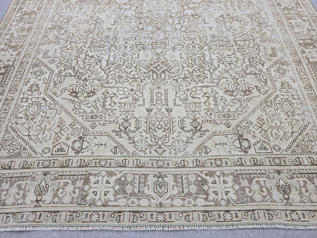 8x11 ft Vintage Turkish Oushak Rug: Hand-Knotted Wool & Cotton Area Carpet