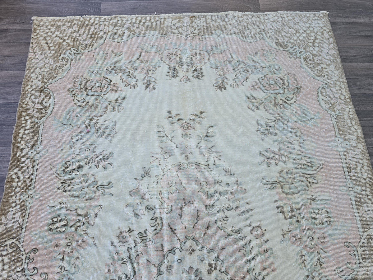 6x9 Vintage Turkish Area Rug Neutral Pink Cream Brown //5.80x9.50 feet