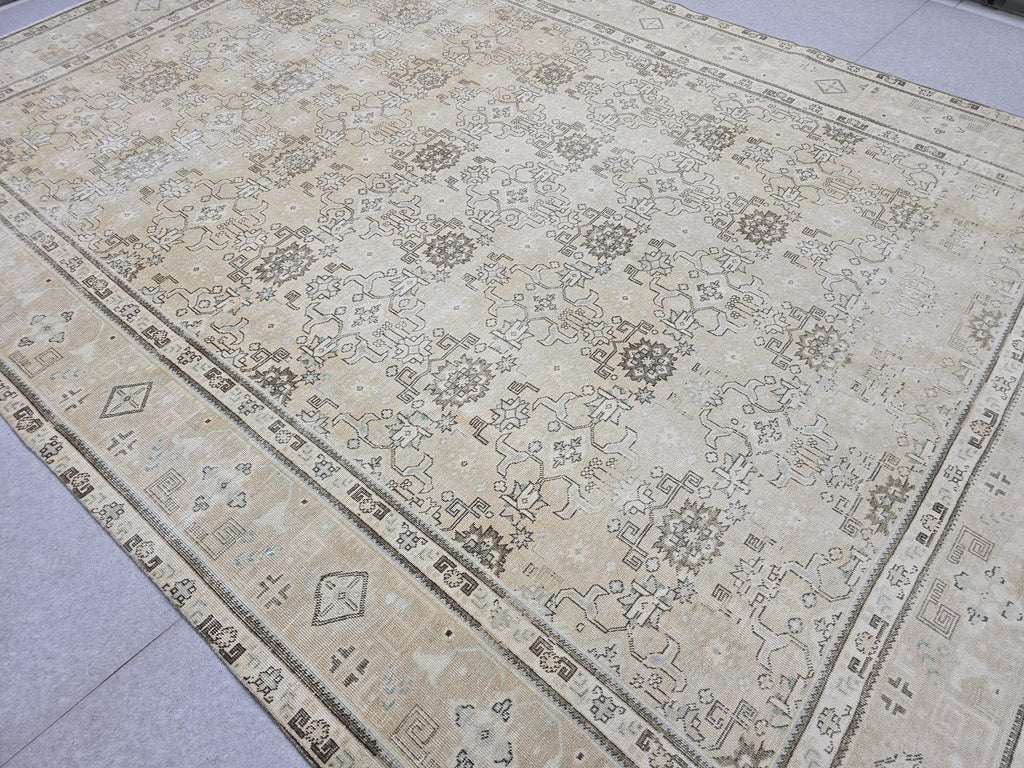 Oushak Rug 9x13 Faded Neutral Vintage Turkish Carpet Hand Woven Distressed Area Rug
