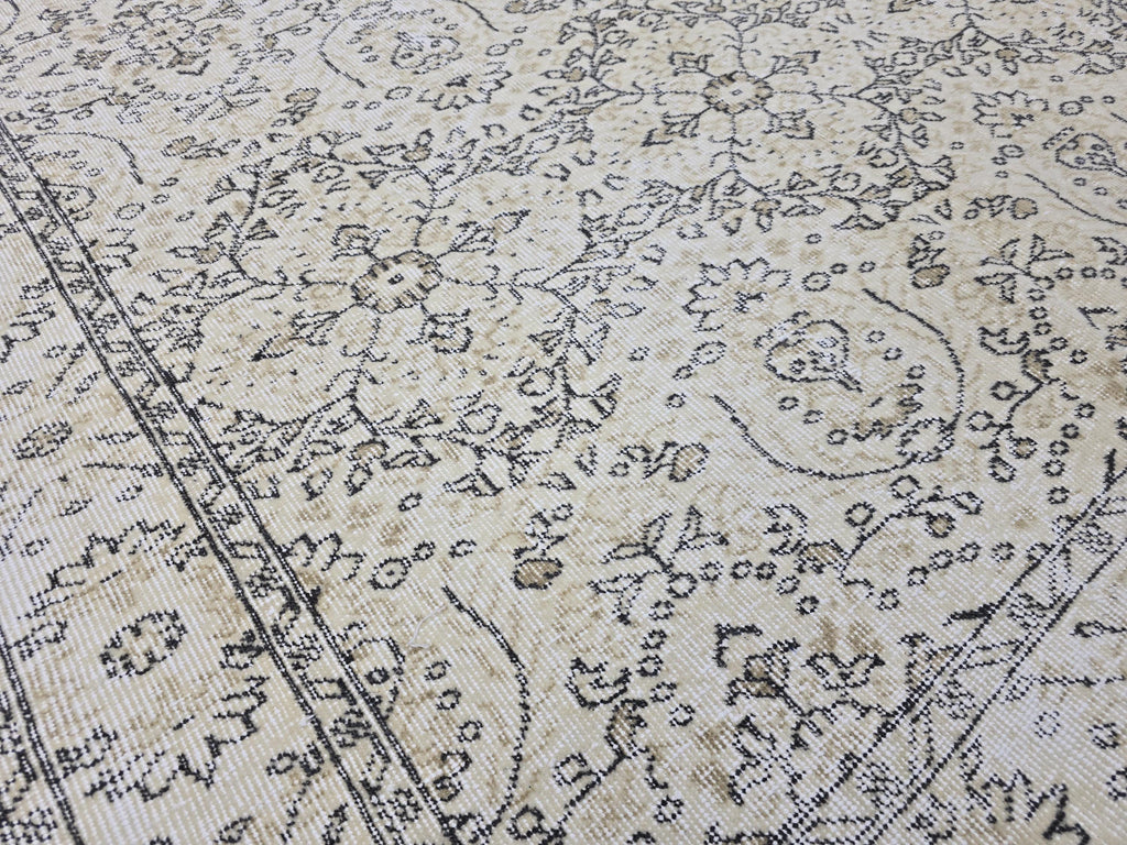 Turkish Rug 6x10, Vintage Wool Area Rug, Cream Beige Floral Carpet for Living Room, Muted Neutral Handknotted Rug