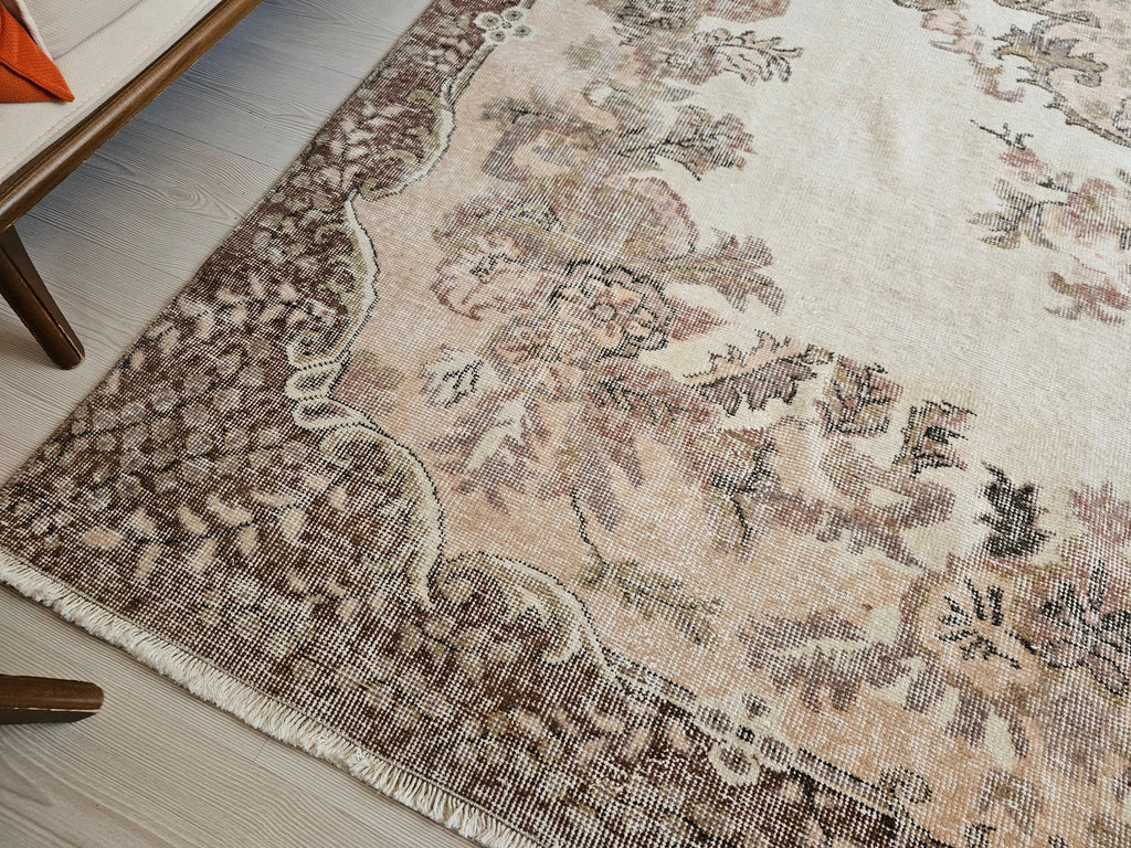 Vintage Turkish Oushak Rug: Hand-Knotted Wool Area Rug (6.55x10.25 ft)