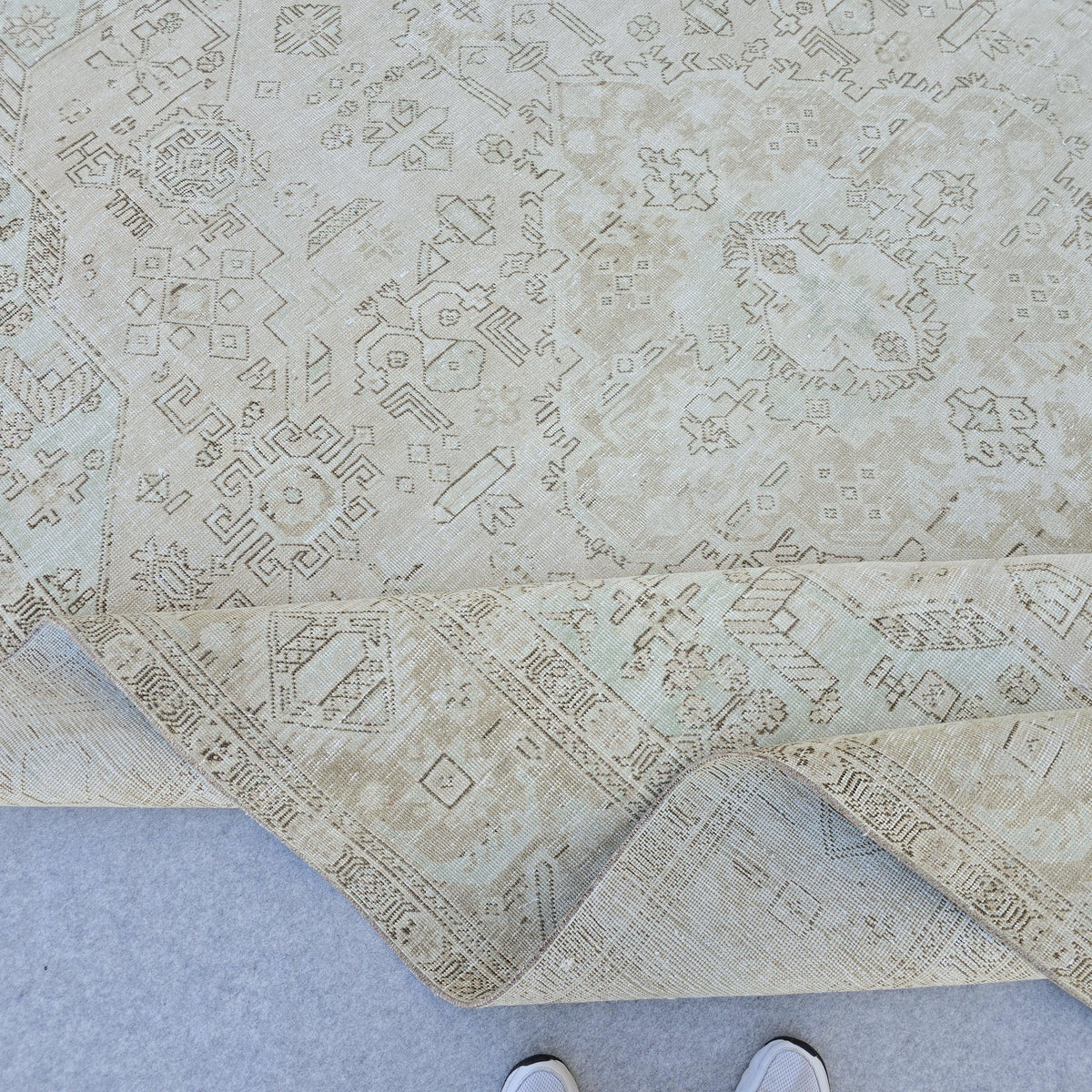 10x12 Large Oushak Rug/ Hand Knotted Wool Vintage Rug/ Neutral Turkish Rug/ Authentic Wool Area Rug for Livingroom and Bedroom, 9.7x12.25 ft