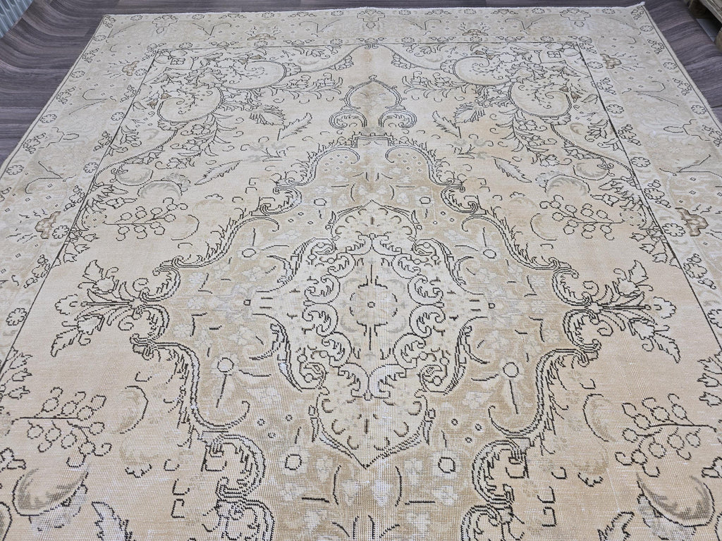 9x12 Oversized Vintage Oushak Rug: Distressed Tan Wool Medallion
