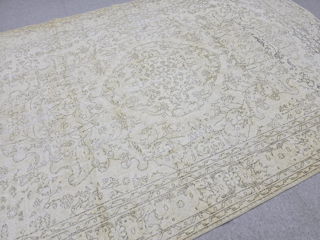 Vintage Turkish Oushak Rug 7x10, Cream Floral Wool Carpet
