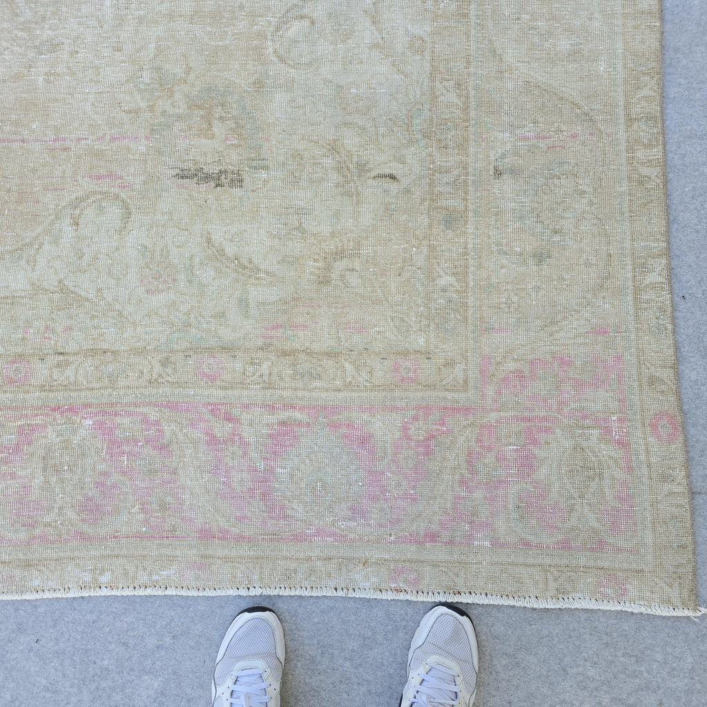 Vintage Oushak Rug 9.5x12.5 ft: Hand-Knotted Wool, Muted Beige Brown Pink