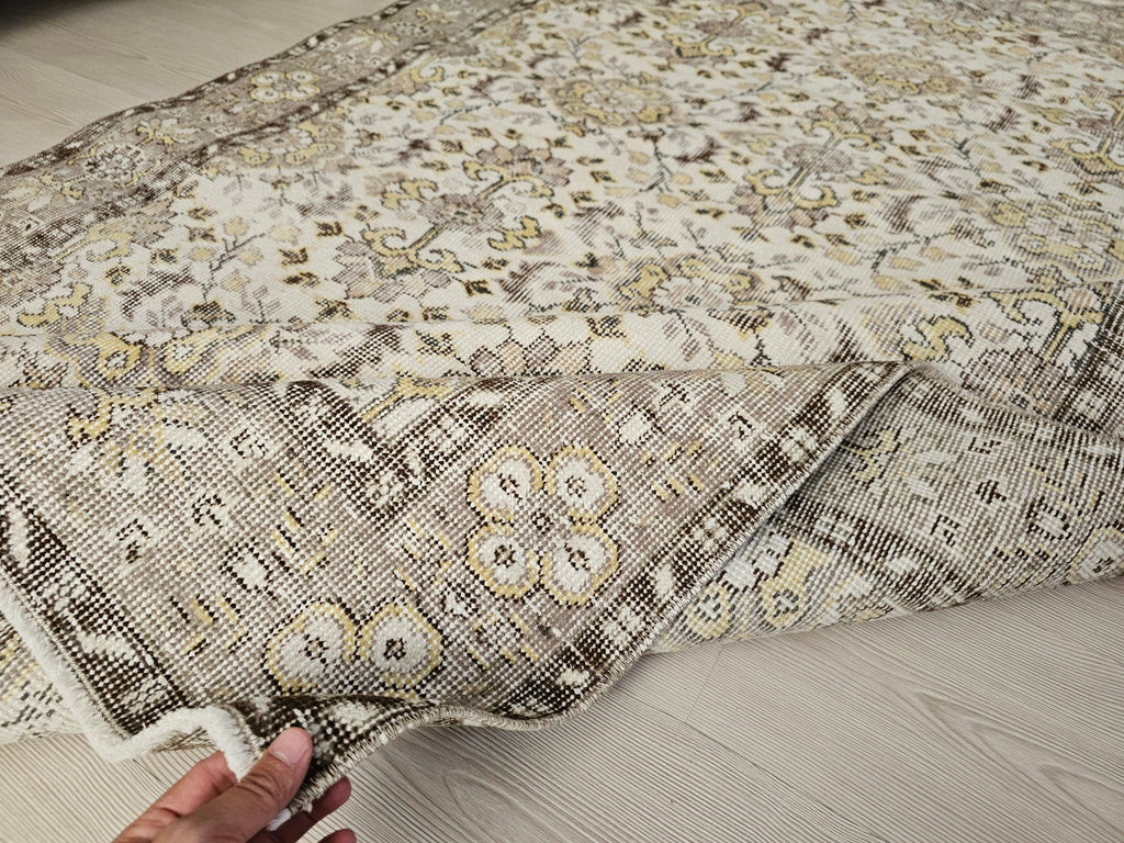 5x8 Oushak Vintage Cream Floral Design Wool Turkish Rug - Handmade Wool Oushak Carpet // 5.35x8.30 feet