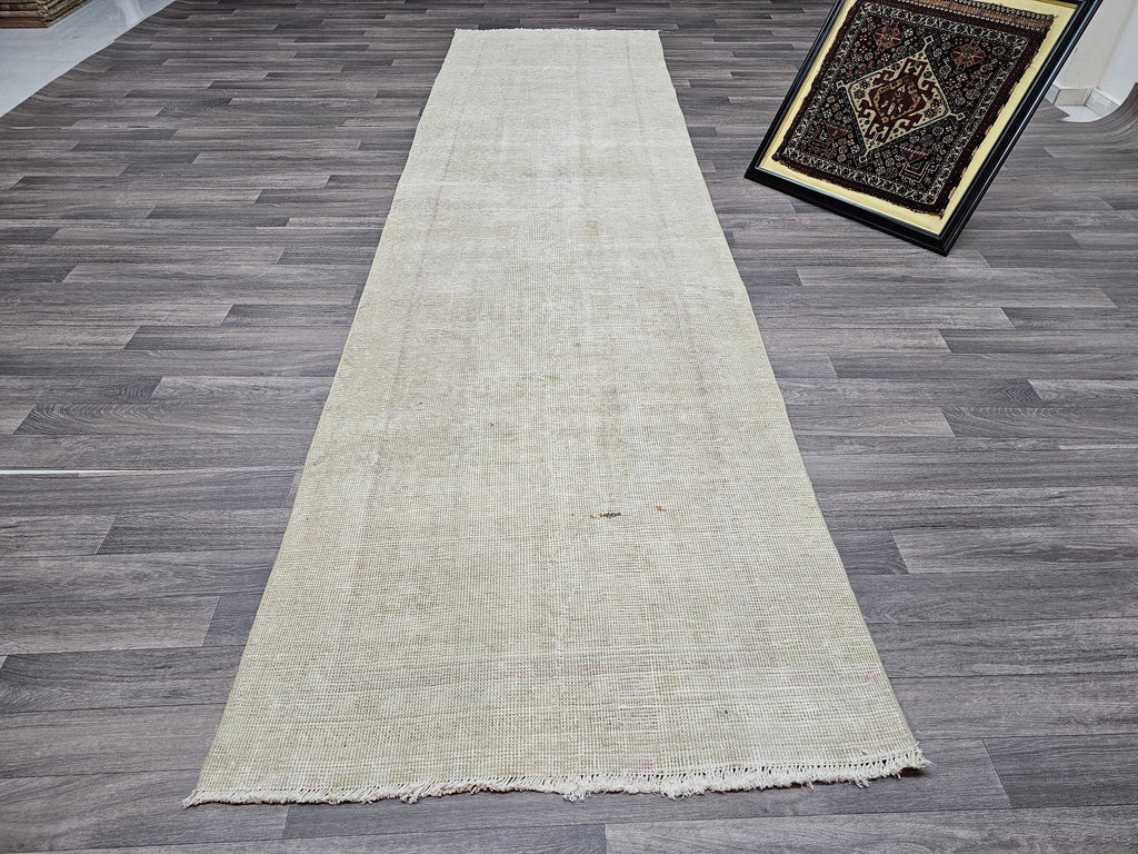 Neutral Turkish Oushak Runner Rug: Vintage Wool Hallway Carpet (3.30x11.90 feet)