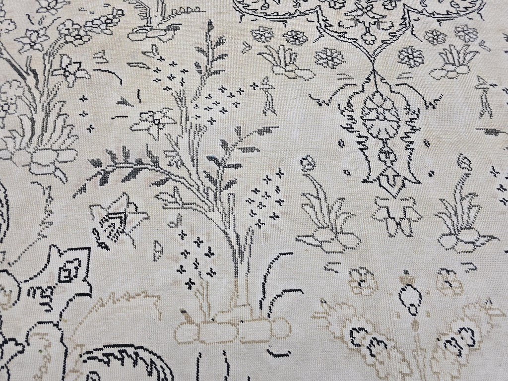 Oversize Cream Turkish Rug 10x12: Muted Vintage Wool Carpet