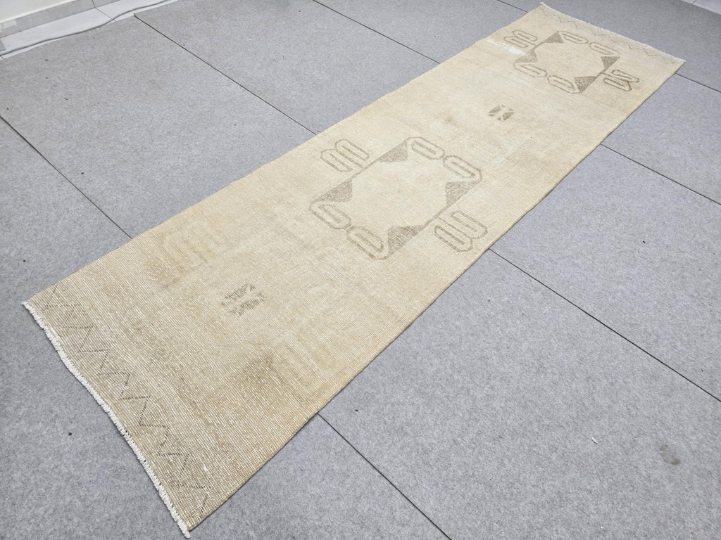 Antique Turkish Runner Rug 3x10, Camel Tribal Hallway Runner, Twin Medallion Wool Kitchen Runner, Boho Foyer Rug for Farmhouse Decor