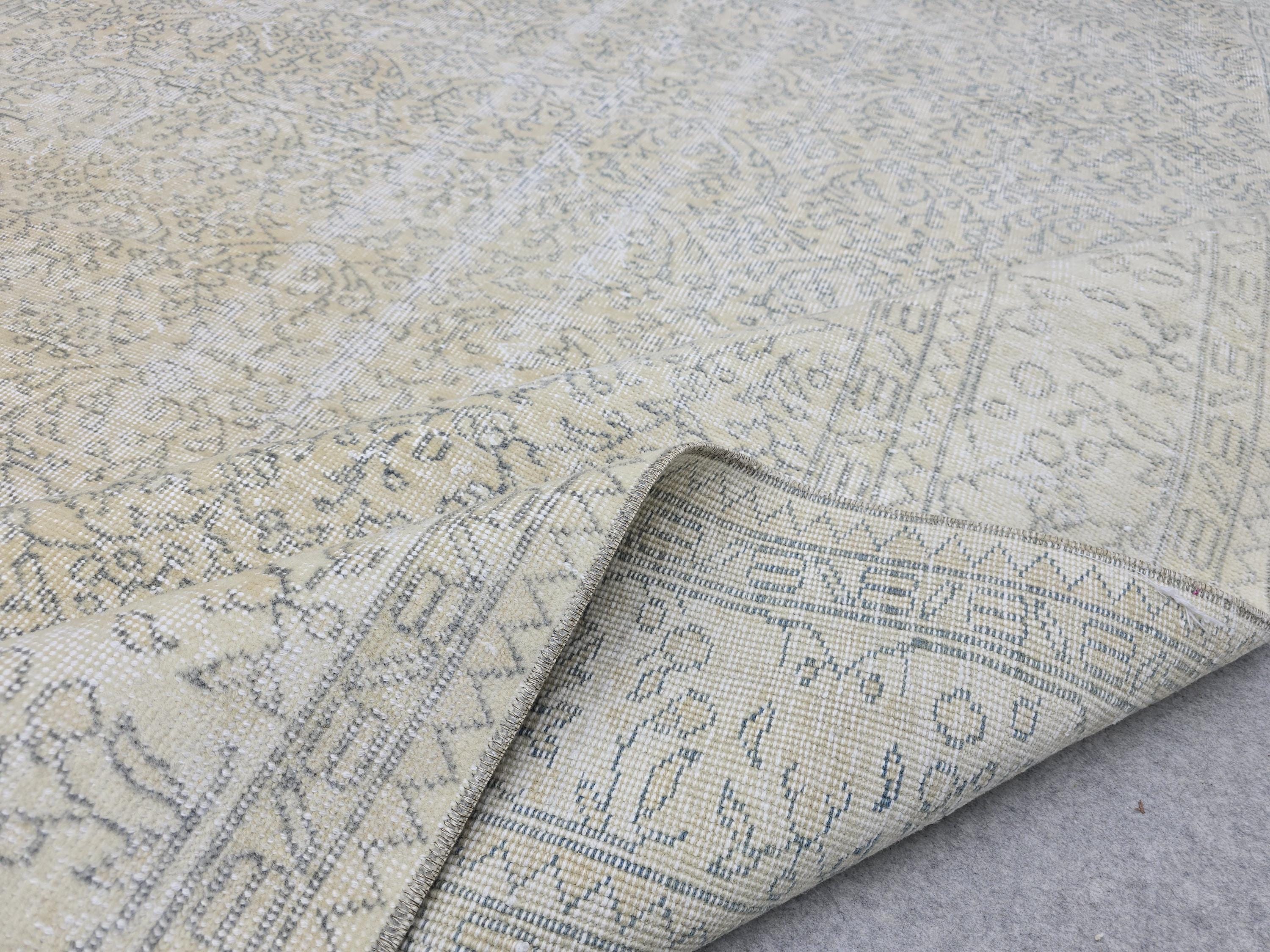 Vintage Turkish Oushak Rug 6’8”x9’7” – Distressed Boho Area Rug