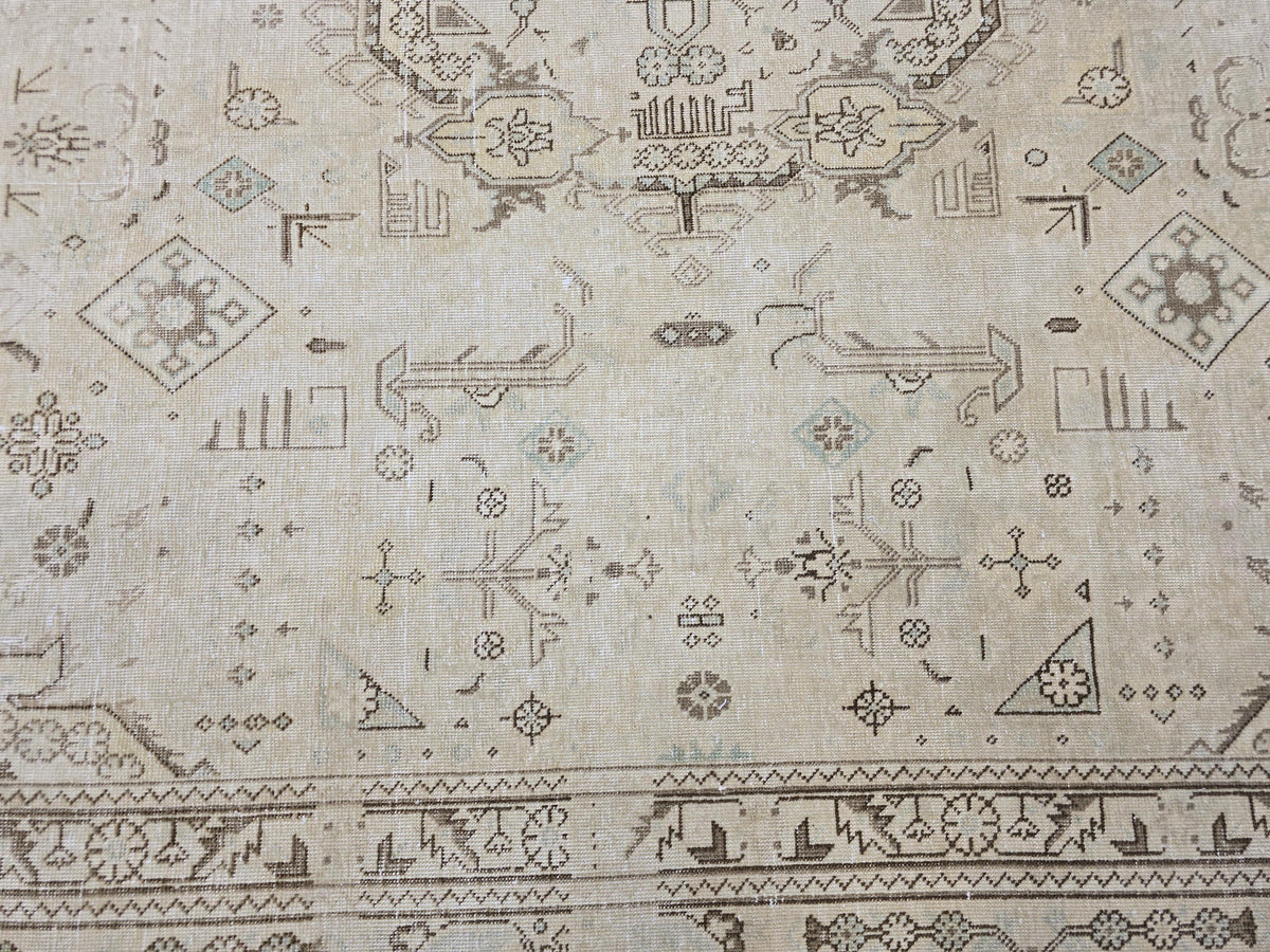Vintage Oushak Rug: Large Neutral Beige Turkish Area Rug (9'7" x 12'5")