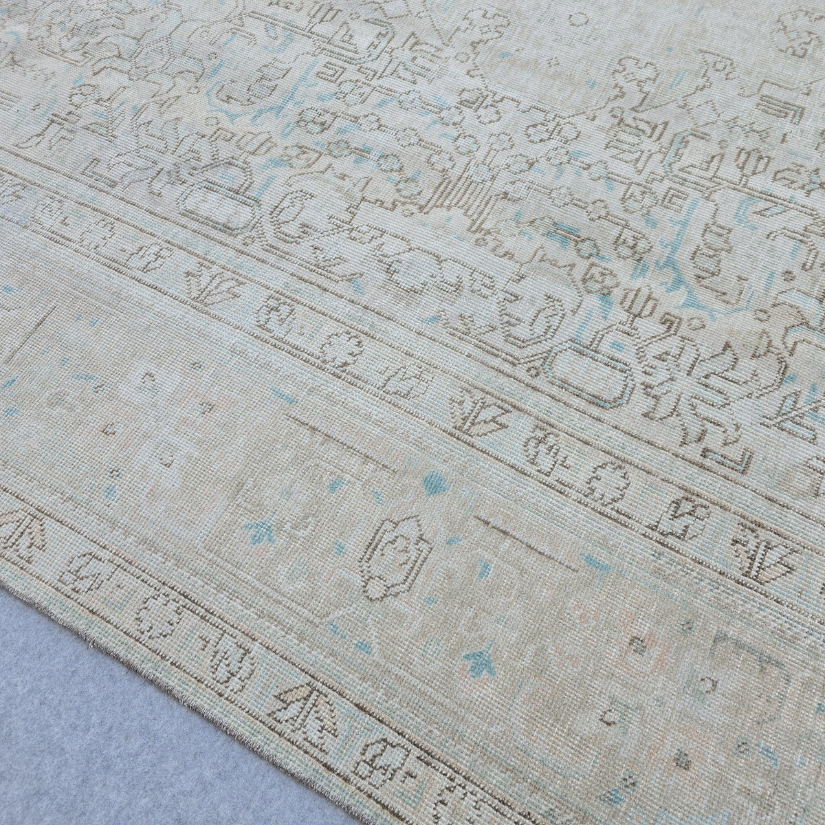 Handmade Oushak Wool Rug: Large Vintage Turkish Area Rug (9.60x11.75 ft)