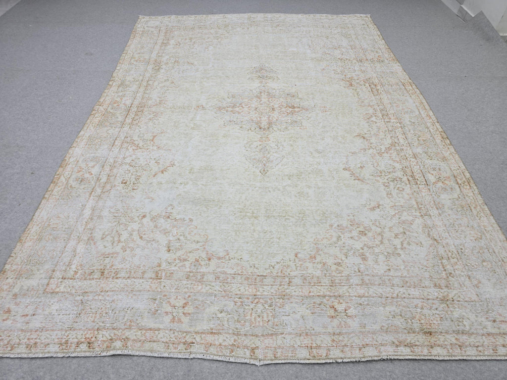 Turkish Wool Rug 7x10, Ivory Cream Medallion, Distressed Neutral Carpet