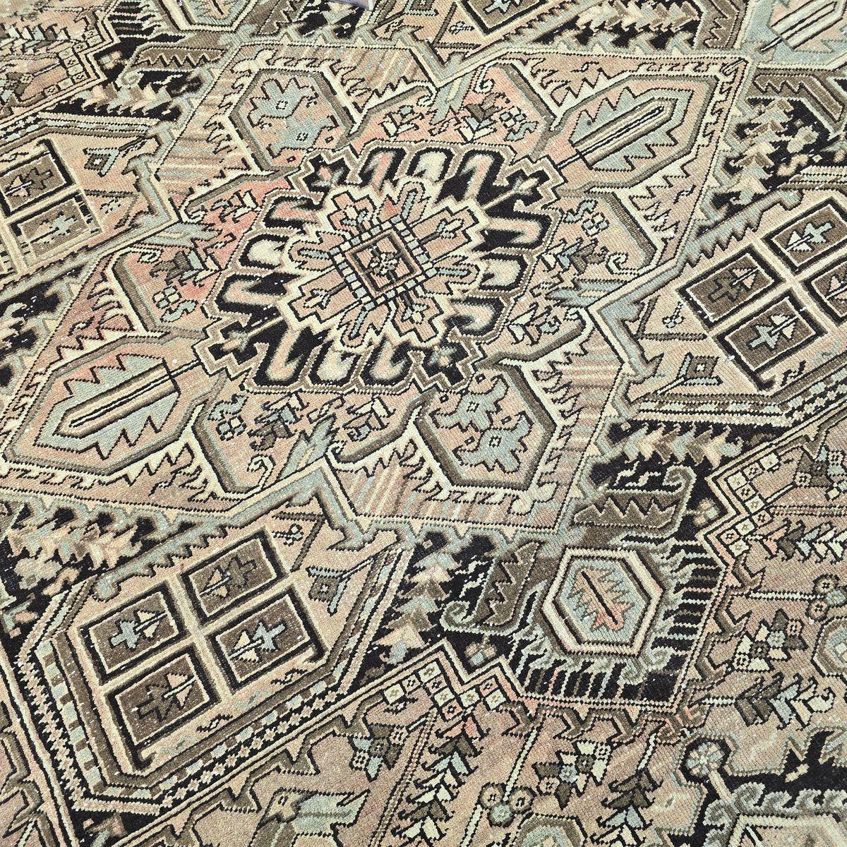 Antique Heriz Turkish Rug: Large Handknotted Medallion Wool Carpet (10x12)