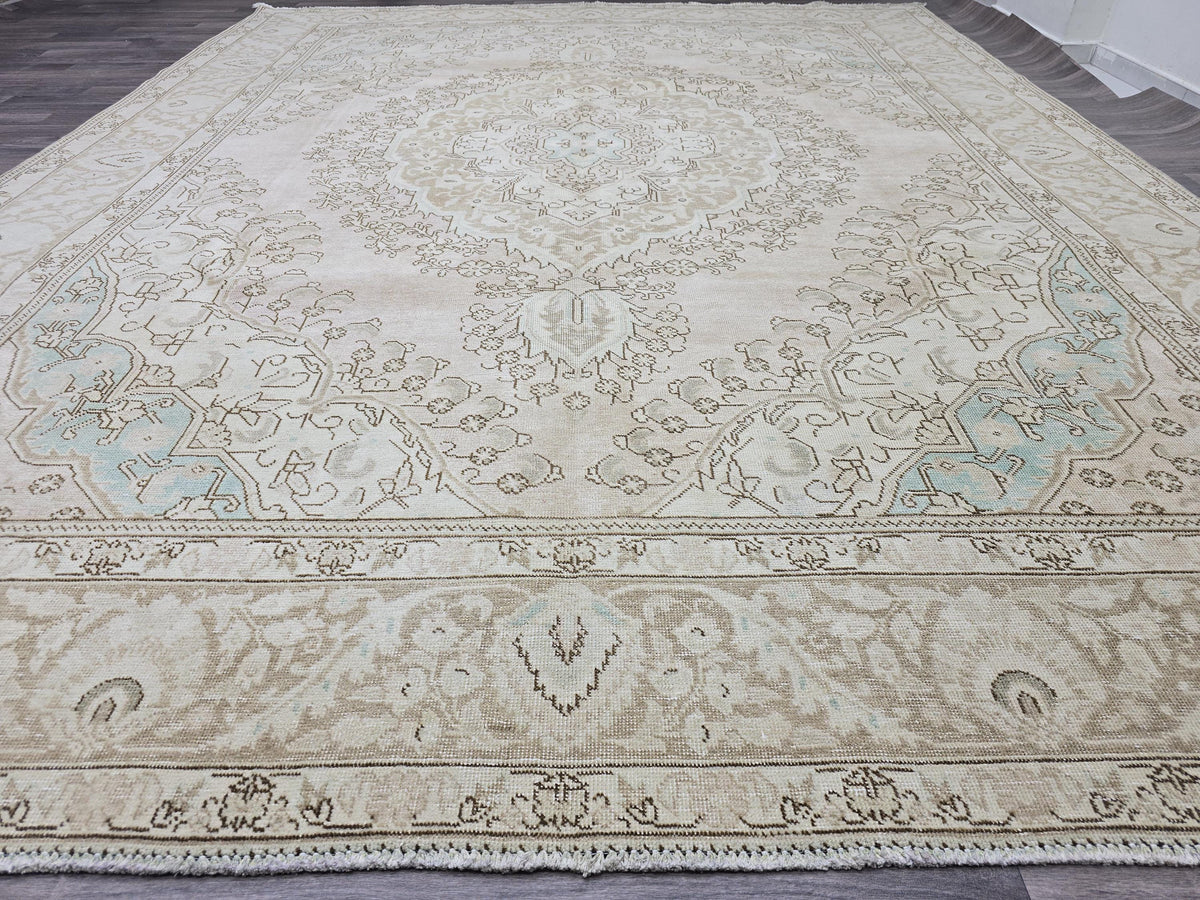 10x12 Vintage Handmade Rug Pink Blue Tan Color Neutral Palette / 9.65X12.3 feet