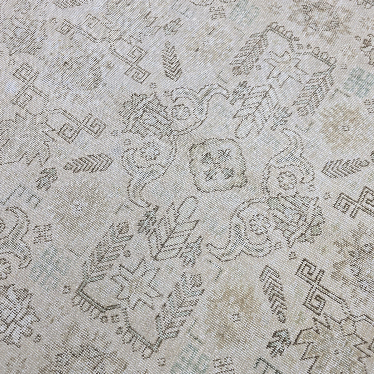 Oushak Rug 9x13: Hand Knotted Wool Area Rug, Distressed Neutral Turkish Carpet (9.4x12.7 ft.)