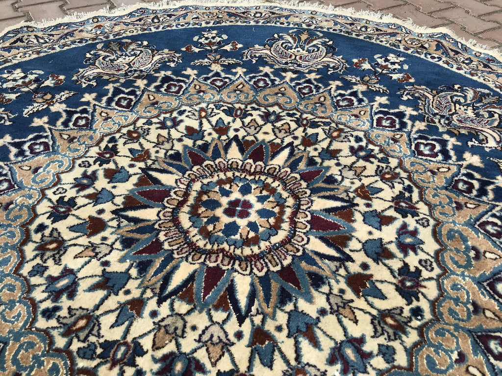 Handknotted Oushak Round Rug: 6.56 ft Vintage Turkish Rug
