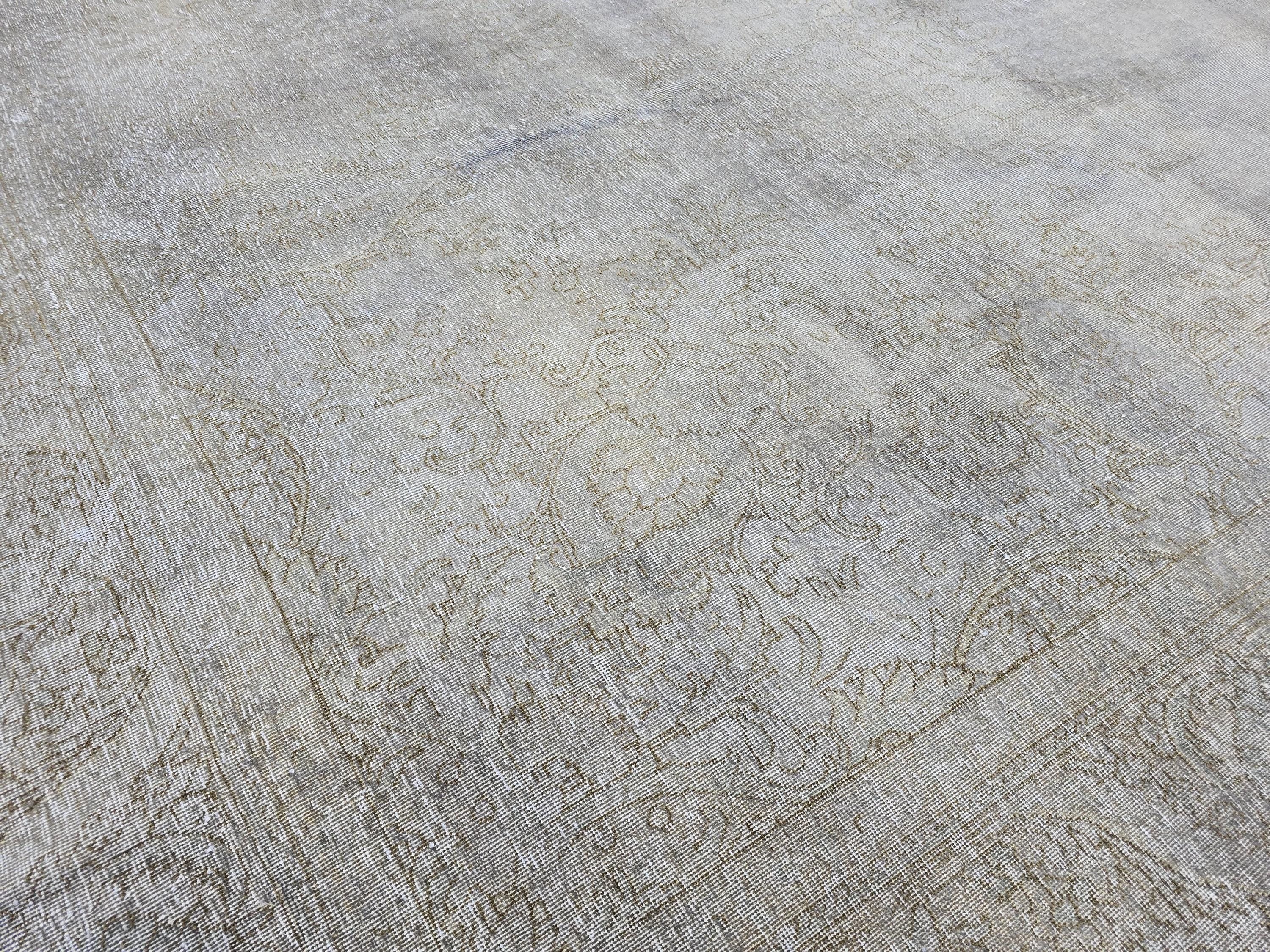 Vintage Handwoven Turkish Rug 9.5x12.5, Faded Neutral Wool Area Rug, Muted Beige Gray Large Rug, Distressed Antique Style Carpet
