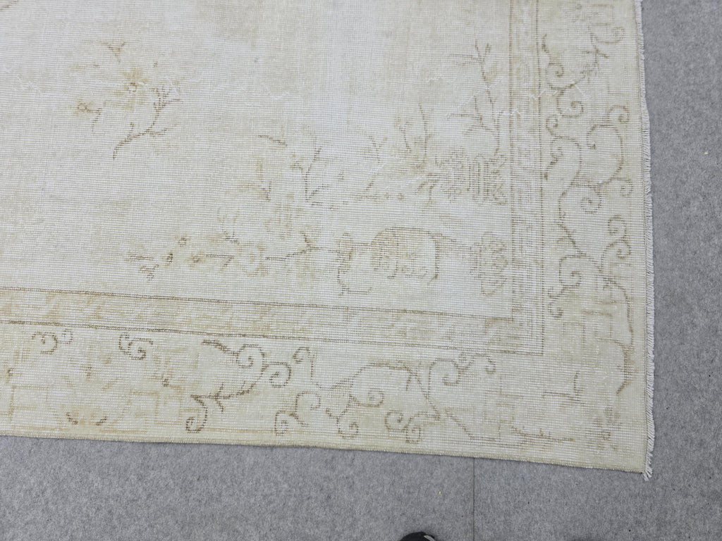 6x10 Handknotted Wool Oushak Medallion Rug, Muted Ivory Beige Area Carpet