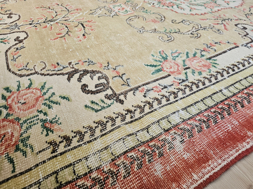6x9 Hand Knotted Wool Vintage Turkish Isparta Rug