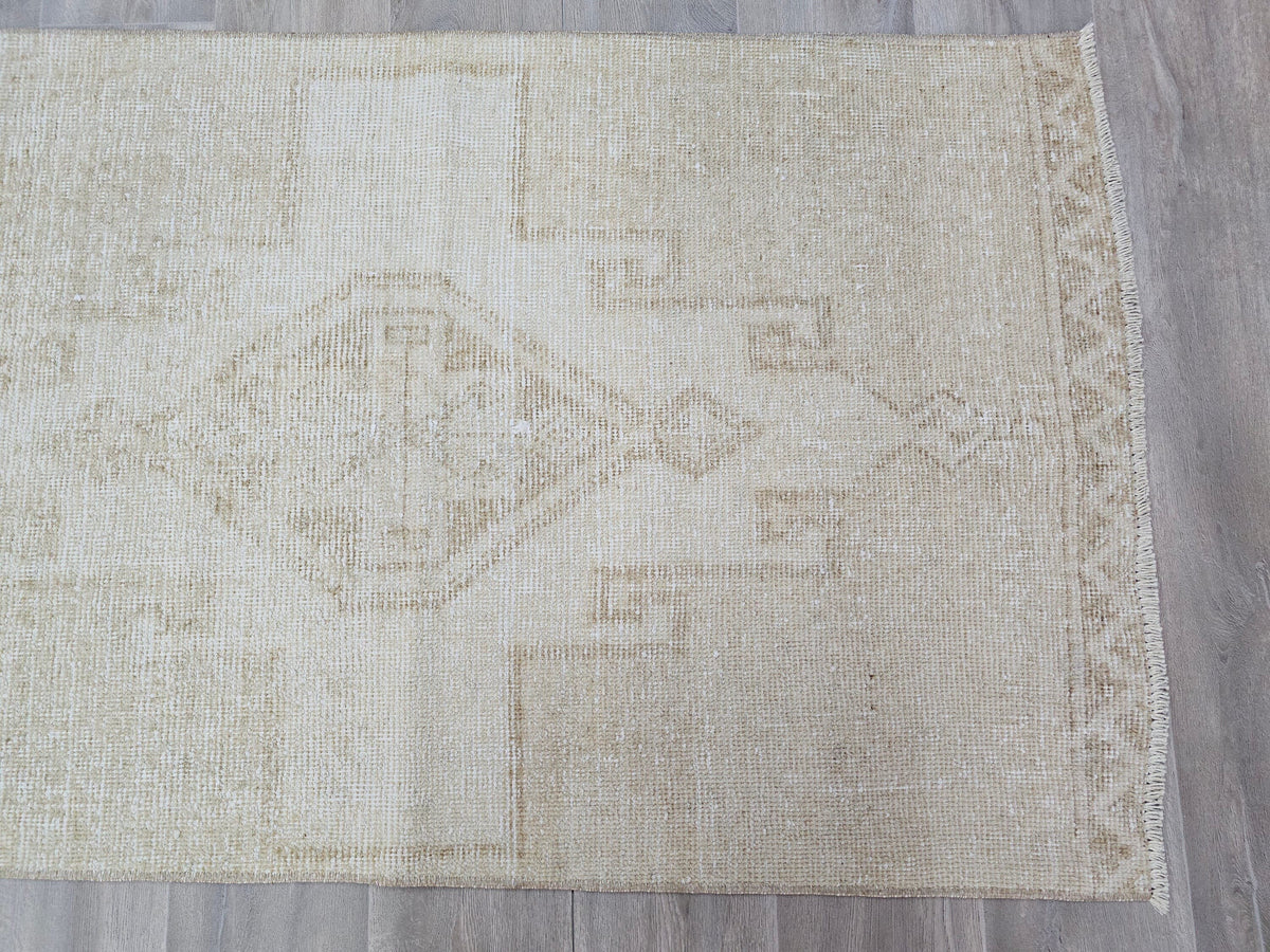 Neutral Beige Vintage Handwoven Wool Runner Rug - 3x11 feet | Timeless Hallway Carpet