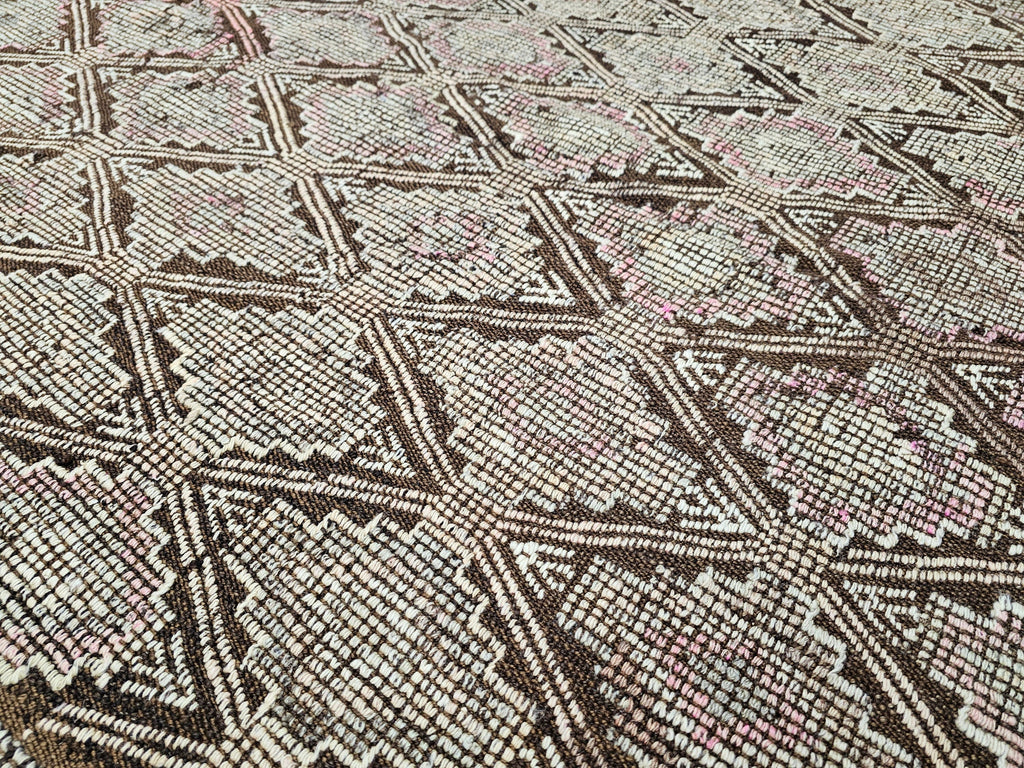 Vintage Turkish Cecim Rug: 4.40x9 Handwoven Wool Kilim Runner