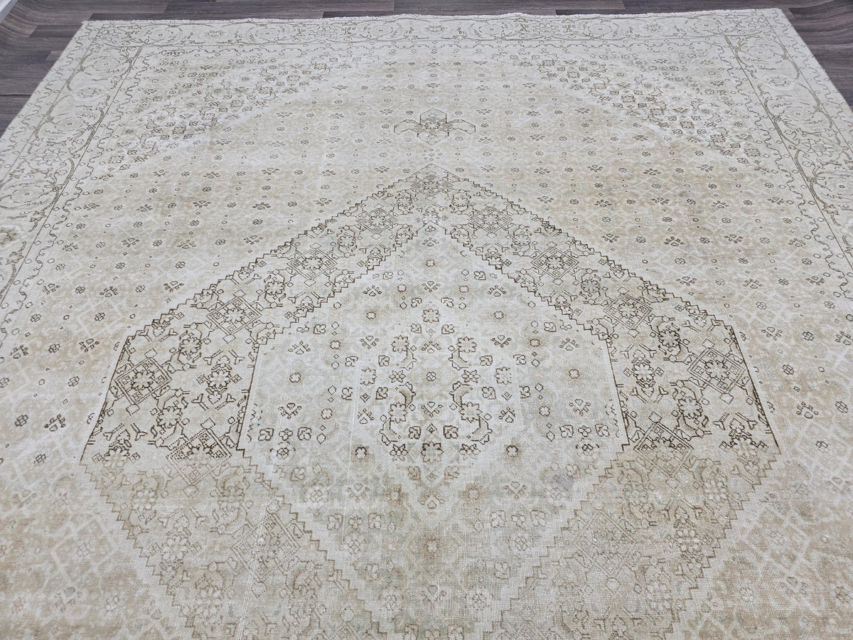 10x12 Oversize Vintage Neutral Oushak Area Rug - Hand Knotted Wool Turkish Area Rug - Big Size Rug for Livingroom and Bedroom - Muted Carpet