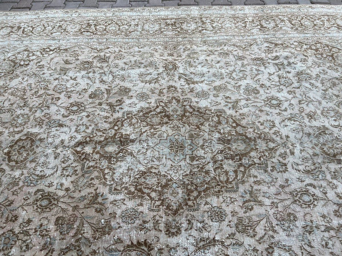 9x12 Wool Oushak Rug: Extra Large Handmade Oriental Carpet