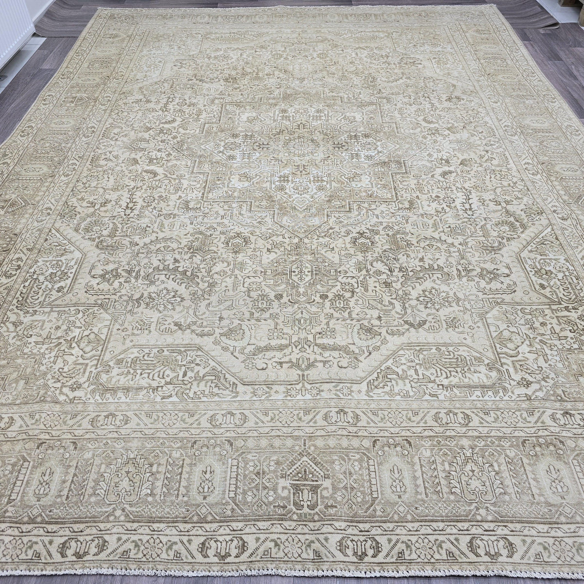 9x12 Hand-Knotted Oushak Rug: Neutral Distressed Vintage Turkish Carpet
