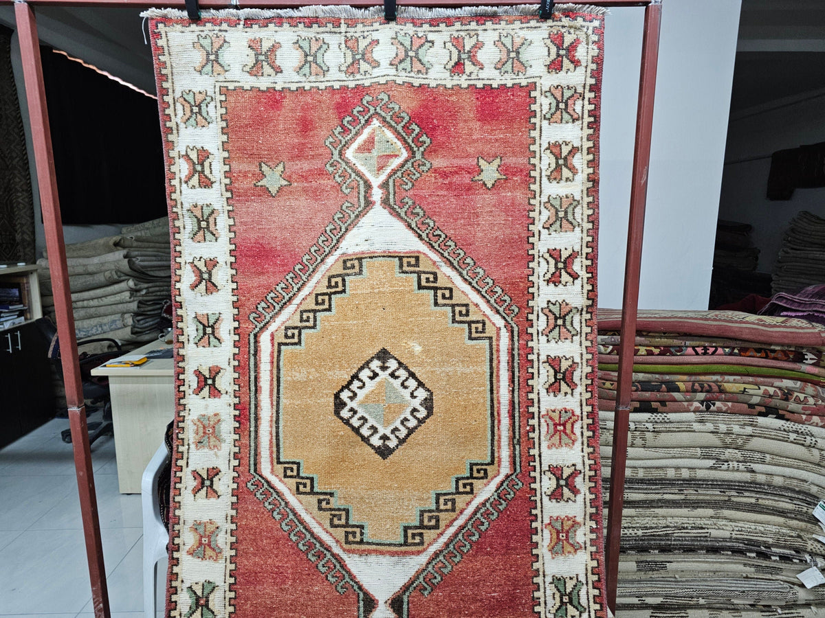 4x14 Vintage Turkish Runner Rug: Handmade Wool Oushak Carpet