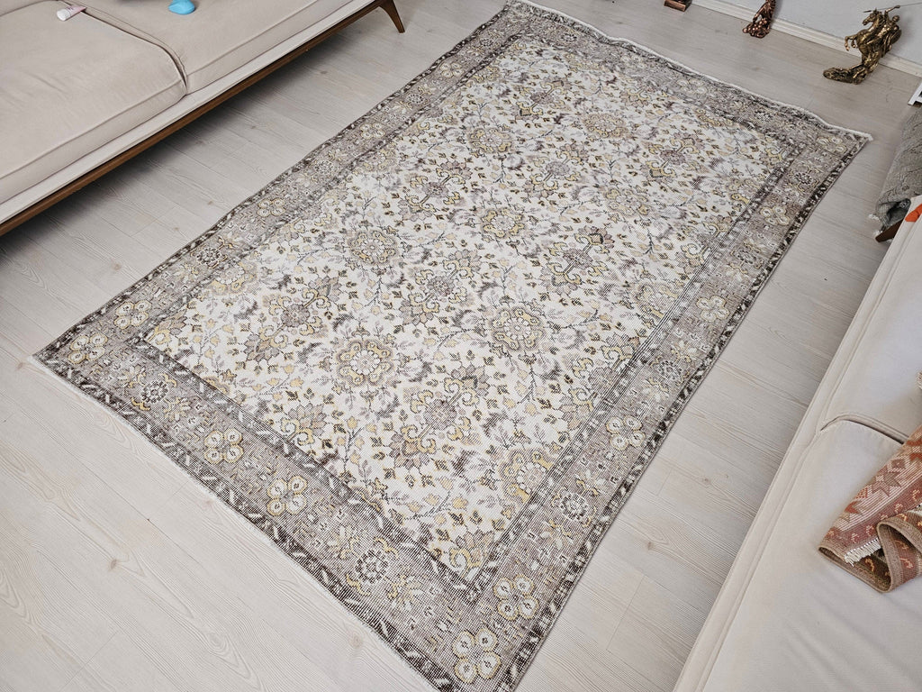 5x8 Oushak Vintage Cream Floral Design Wool Turkish Rug - Handmade Wool Oushak Carpet // 5.35x8.30 feet