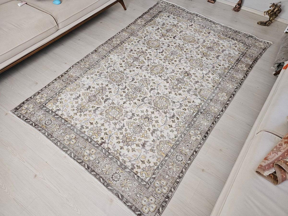 5x8 Oushak Vintage Cream Floral Design Wool Turkish Rug - Handmade Wool Oushak Carpet // 5.35x8.30 feet
