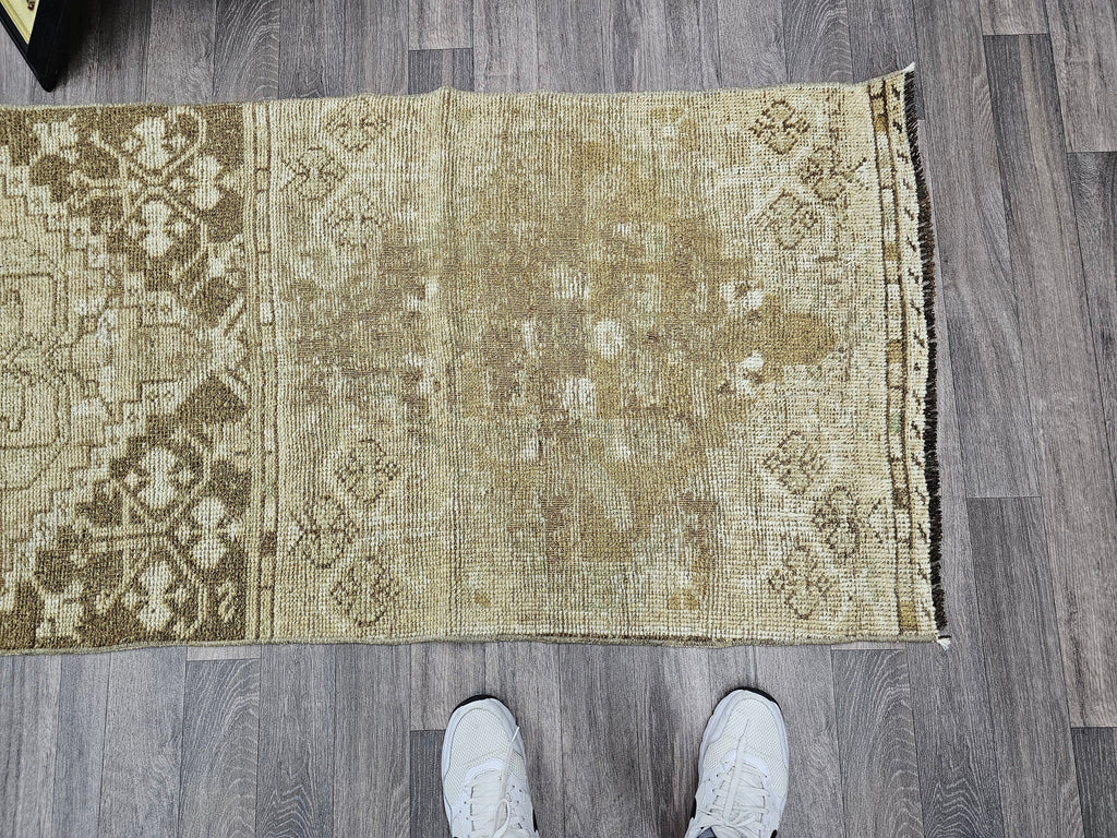 Vintage Handmade Wool Turkish Runner 2.60x9.60 feet