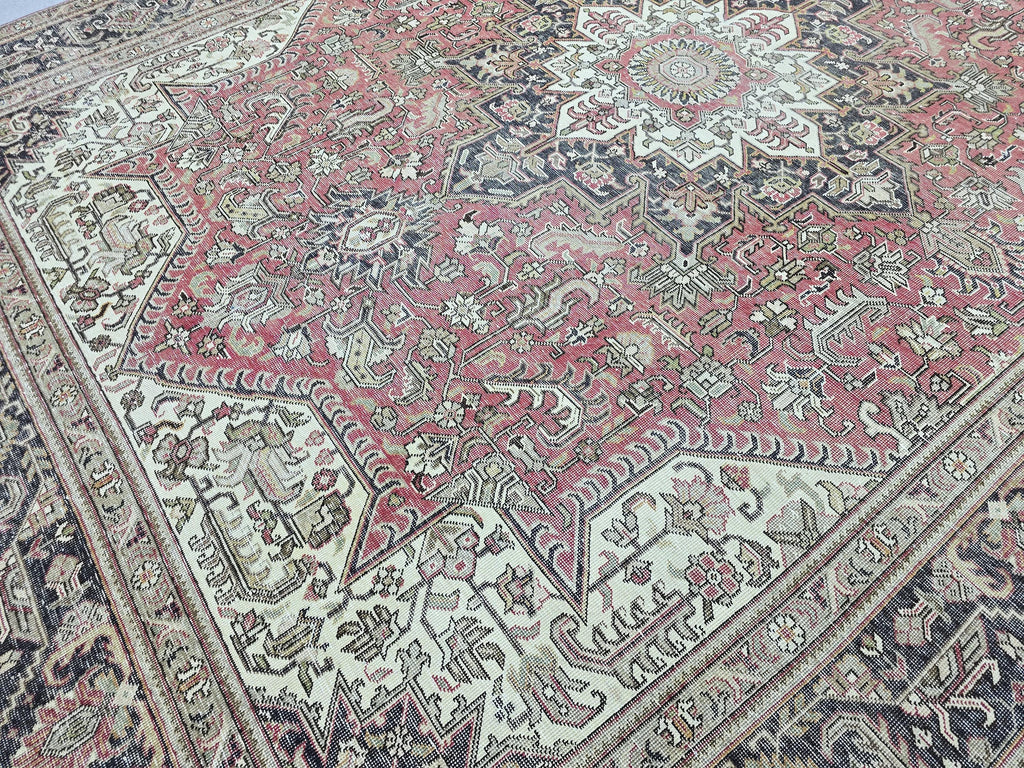 Vintage Hand-Knotted Wool Rug, Red Medallion Turkish Carpet, 9x13 Living Room Area Rug