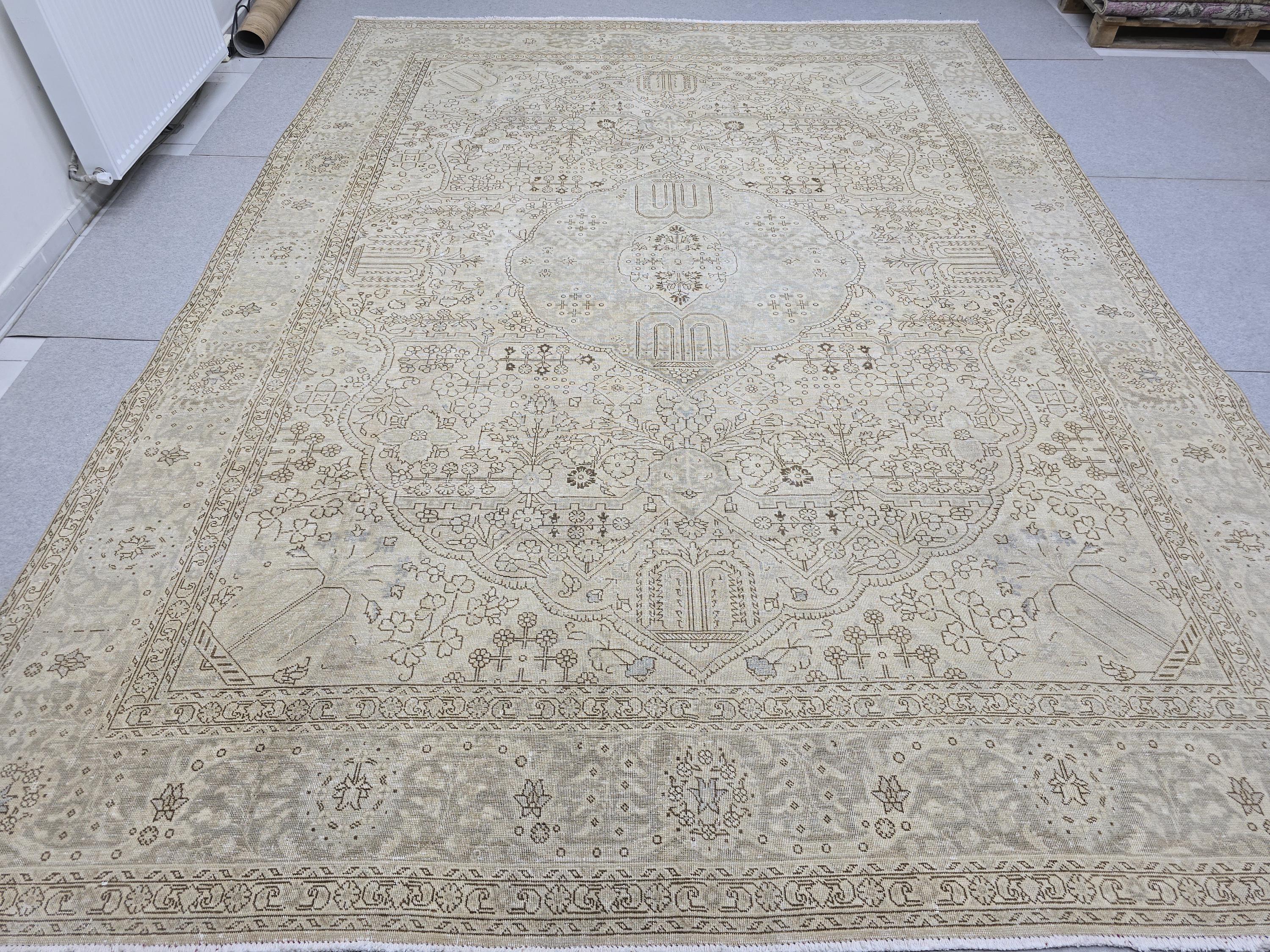 Oushak Rug 9x12, Muted Beige Cream Vintage Turkish Area Rug, Medallion Floral Wool Rug for Living Room