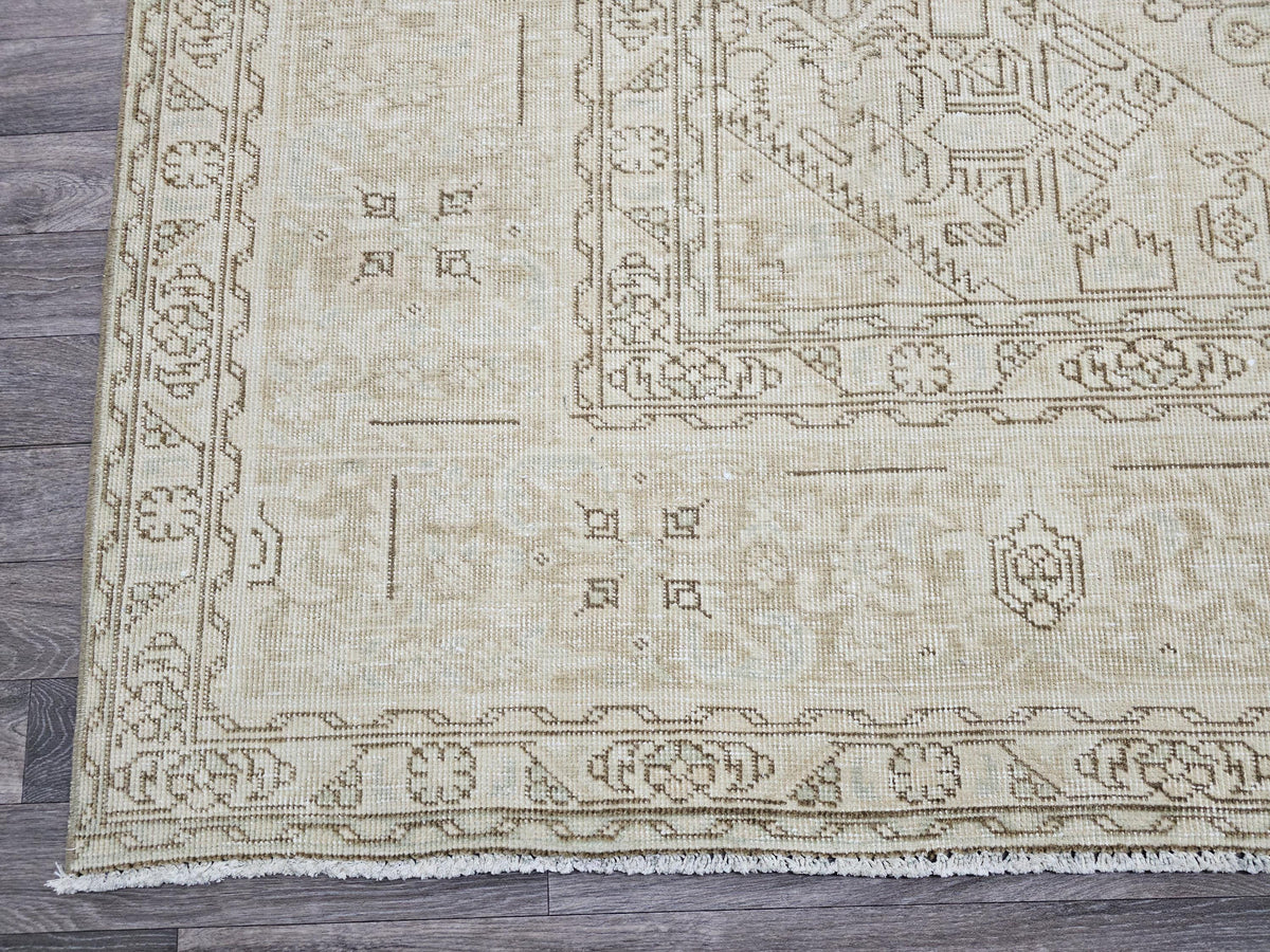 9.5x12.5 Vintage Oushak Rug: Hand-Knotted Distressed Wool